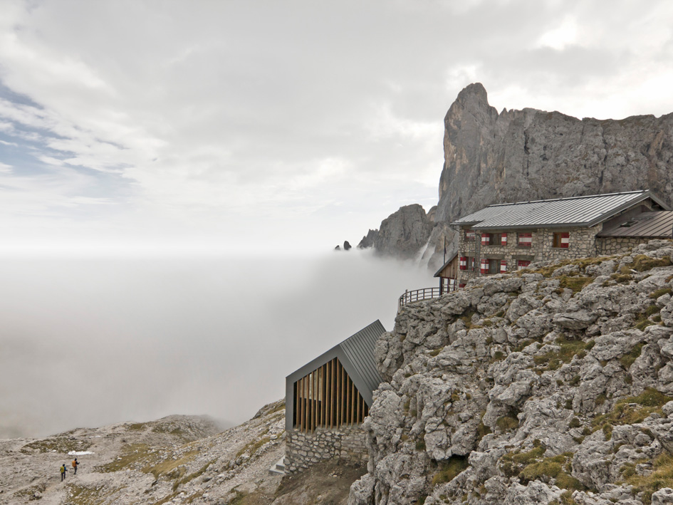 Nuovo bivacco Rifugio Pradidali